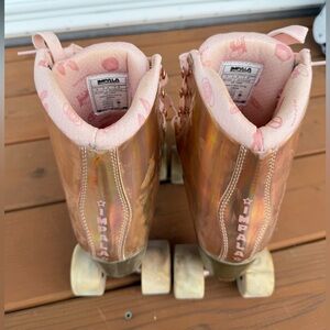 impala skate iredescent pink skates